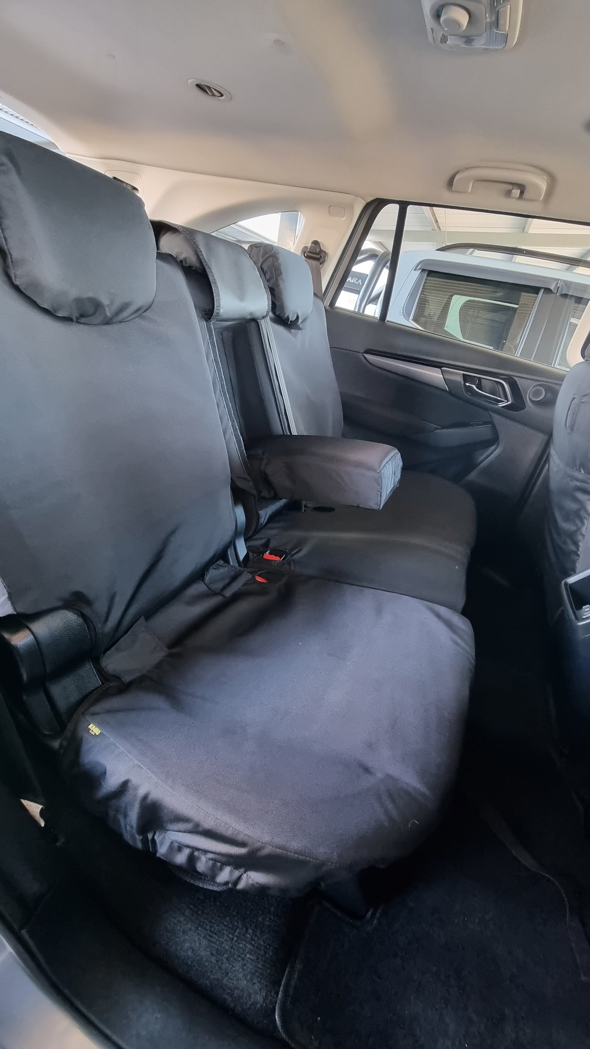 Kindo Seat Covers Isuzu DMAX Gen7 DC 1.9L FHR (2022- ) - Black