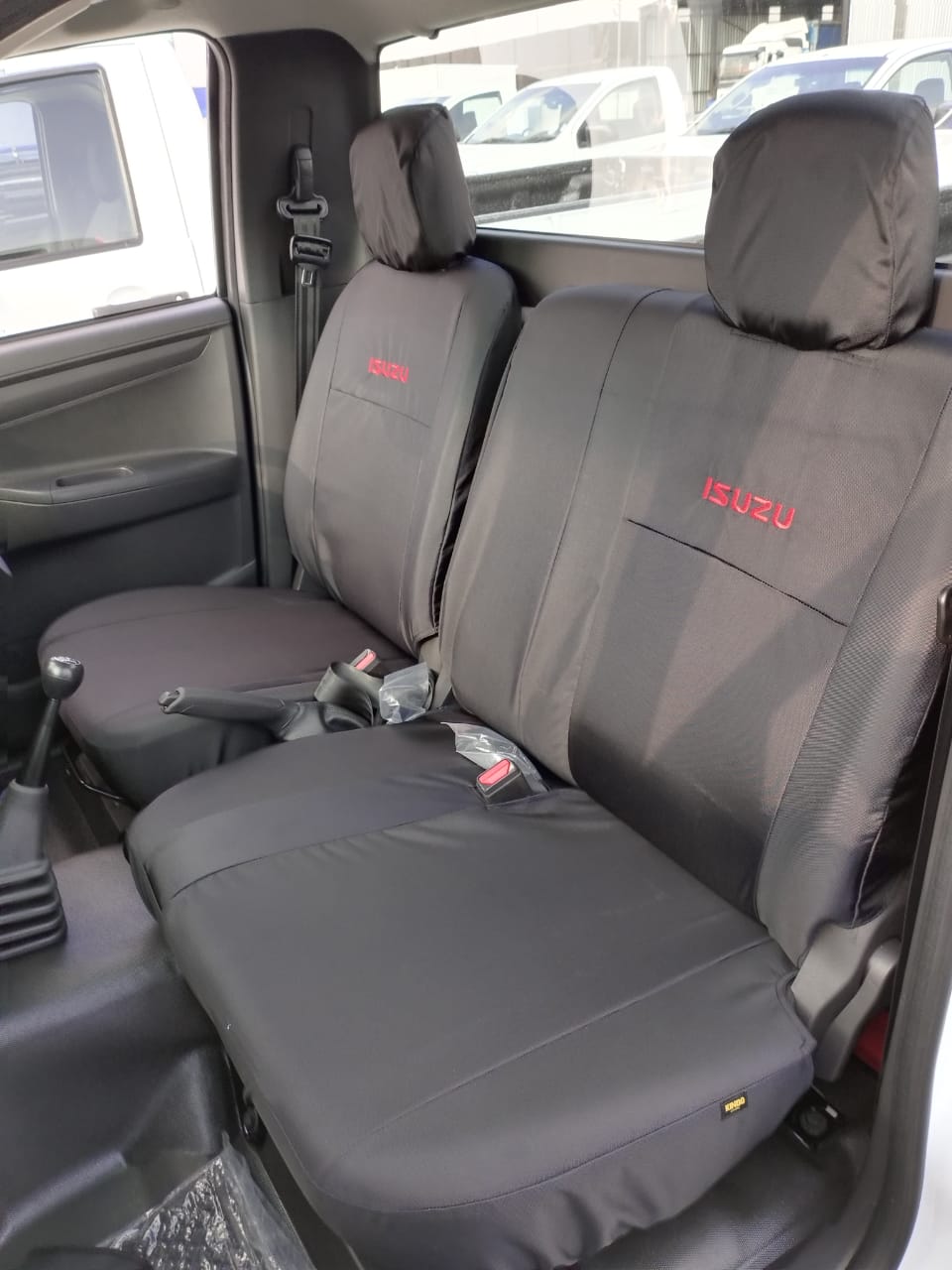 Kindo Seat Covers Isuzu DMAX Gen6 SC 3/4 Bench LHR (2013-2021) - Black
