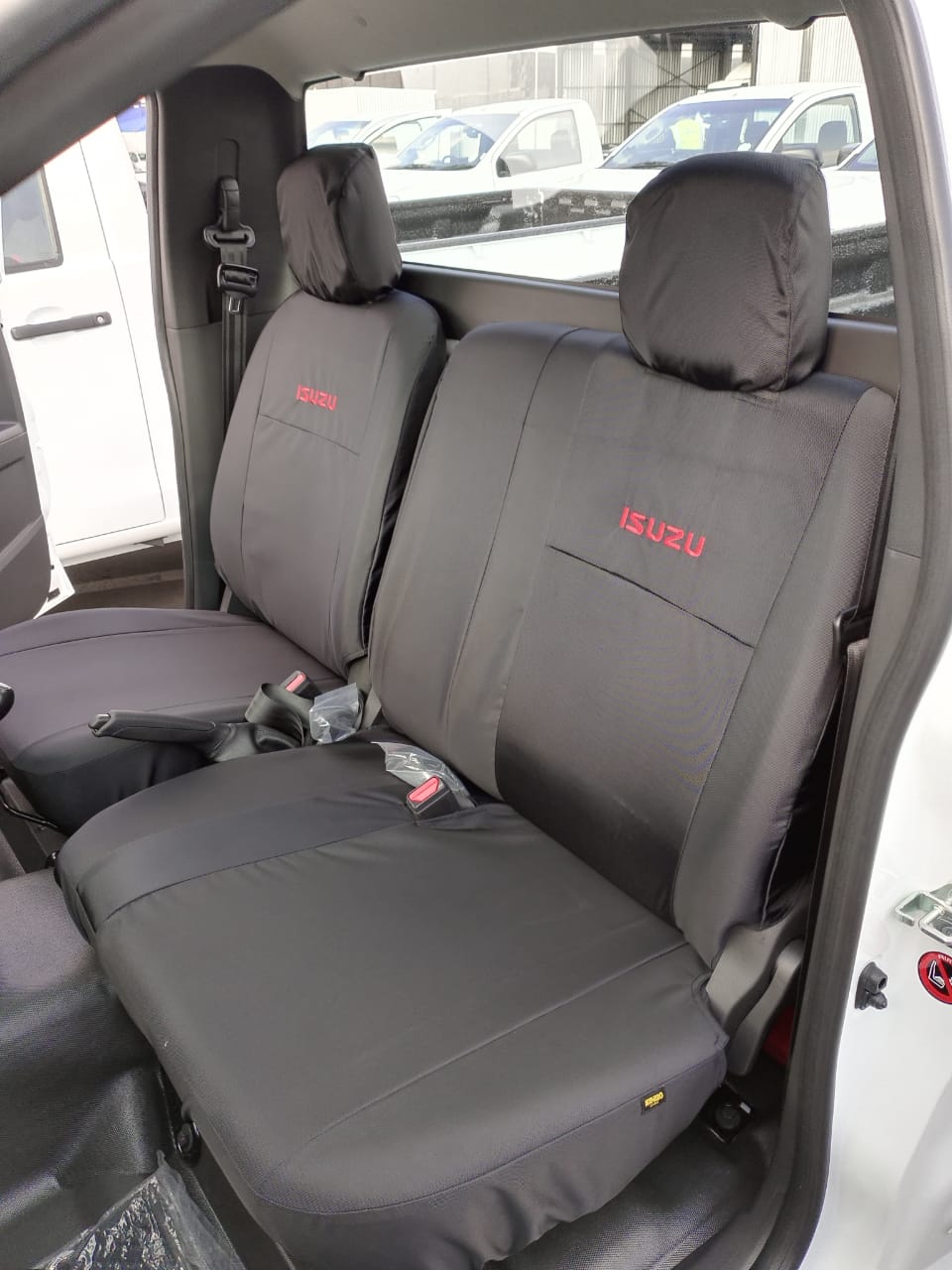 Kindo Seat Covers Isuzu DMAX Gen6 SC 3/4 Bench LHR (2013-2021) - Black