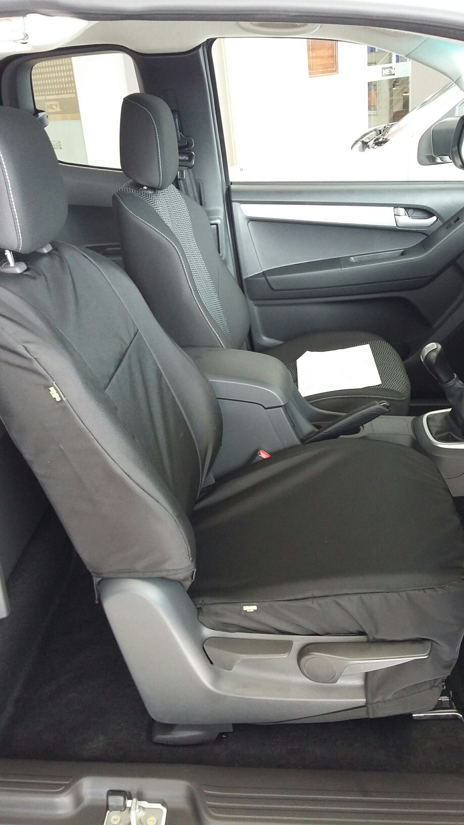 Kindo Seat Covers Isuzu G6 SC/EC Bucket LHR (2013-2021) - Black