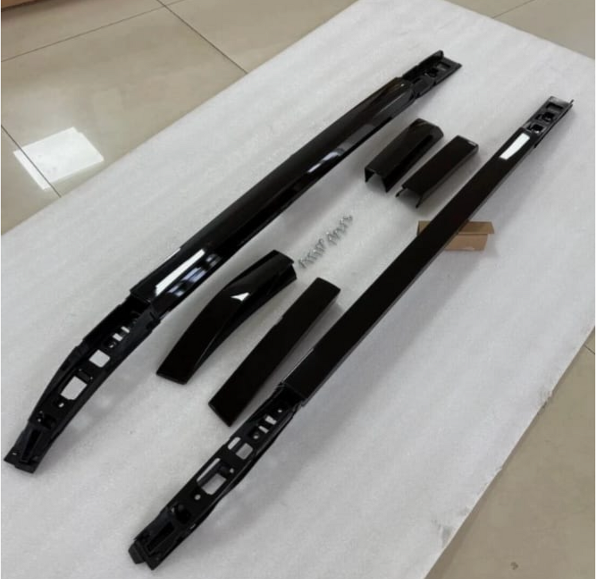 Mitsubishi Triton 2025 Roof Rails