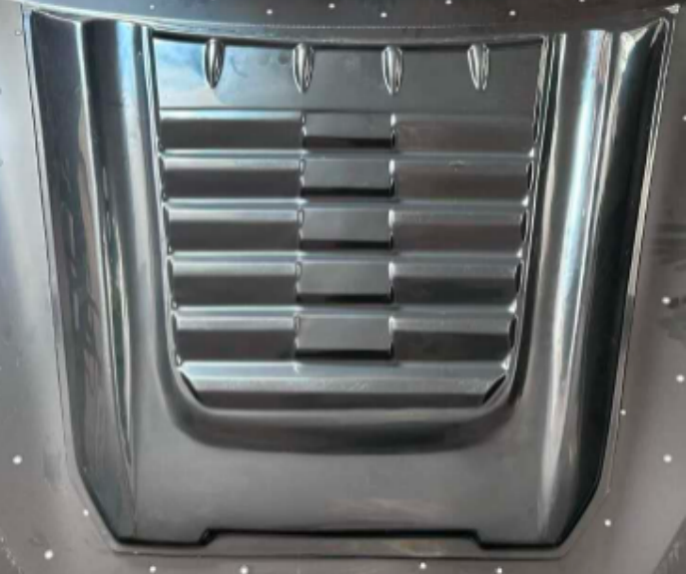 Toyota Hilux GD6 / Travo 2026 Bonnet Scoop