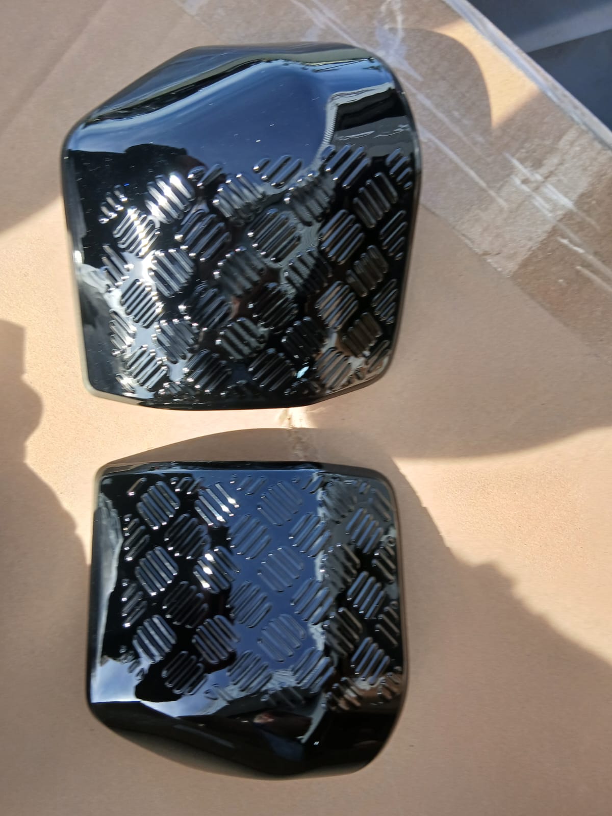Land Rover Defender 2021+ Mirror Covers Black Gloss