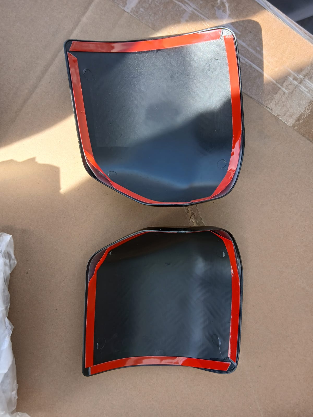 Land Rover Defender 2021+ Mirror Covers Black Gloss