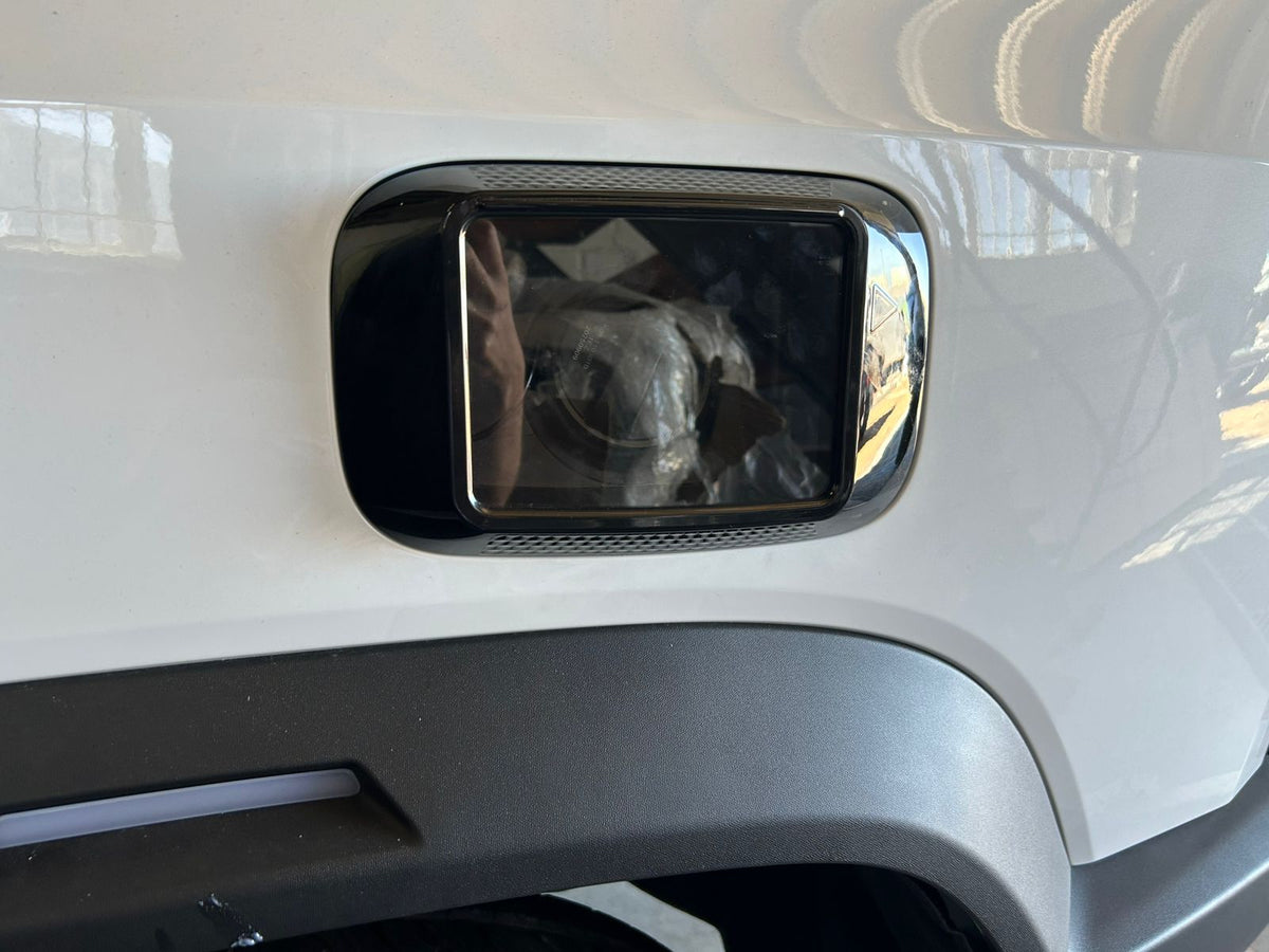 Jetour T2 2025 Glass Fuel Flap