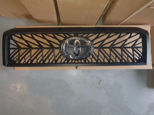 Land Cruiser 79 & 76 Series Lexus Style Grill - the4x4store.co.za