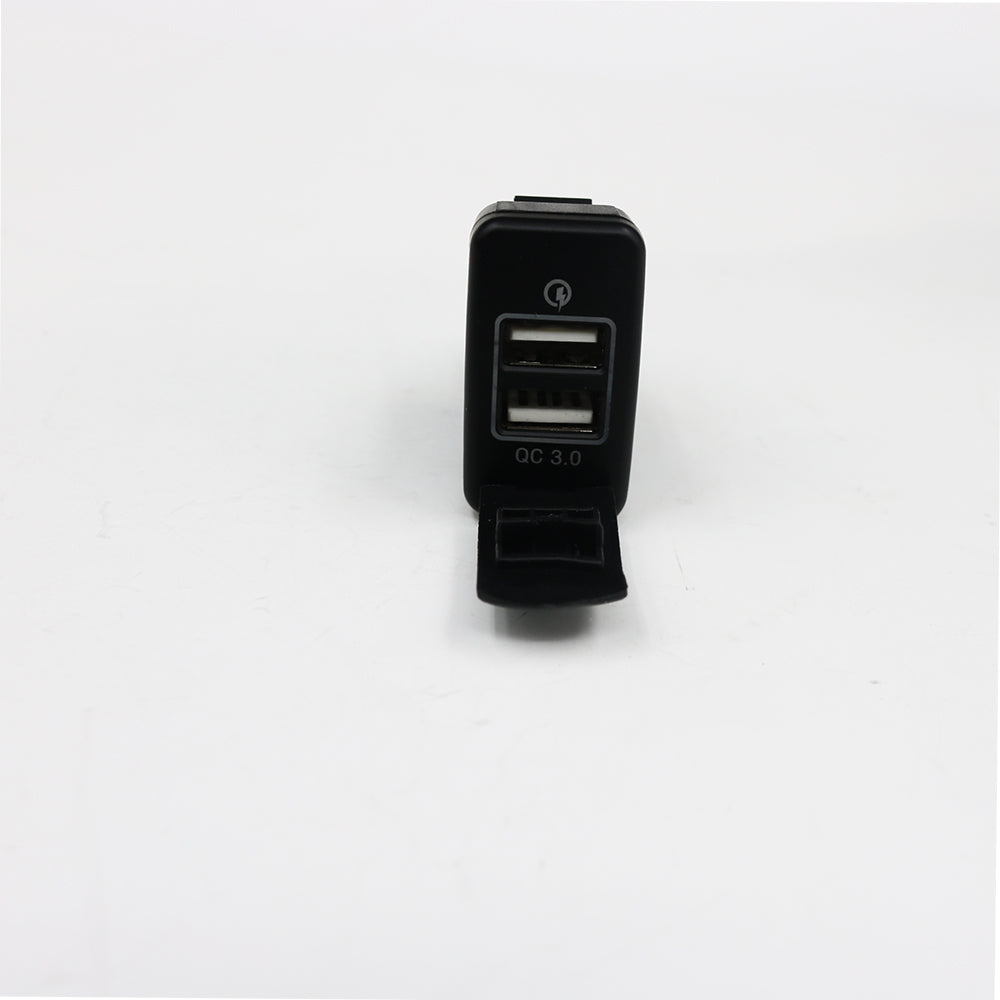 Dual QC3 USB Charger (40x20mm) Toyota Vigo