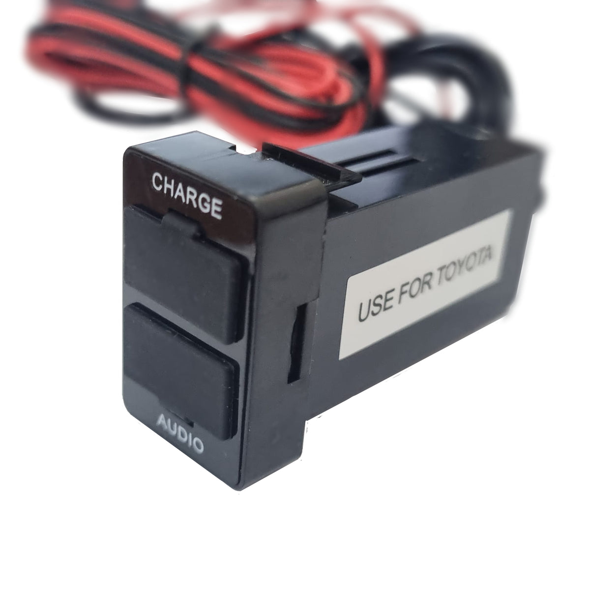 TOYOTA Hilux/Fortuner 2016+ 2.1A/1A USB Car Charger &amp; Audio Extender (32x20mm)