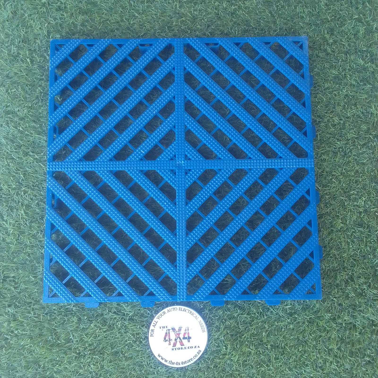 Showroom/Garage interlocking Watershed tiles - 400mm x 400mm x 30mm - Blue (single tile)