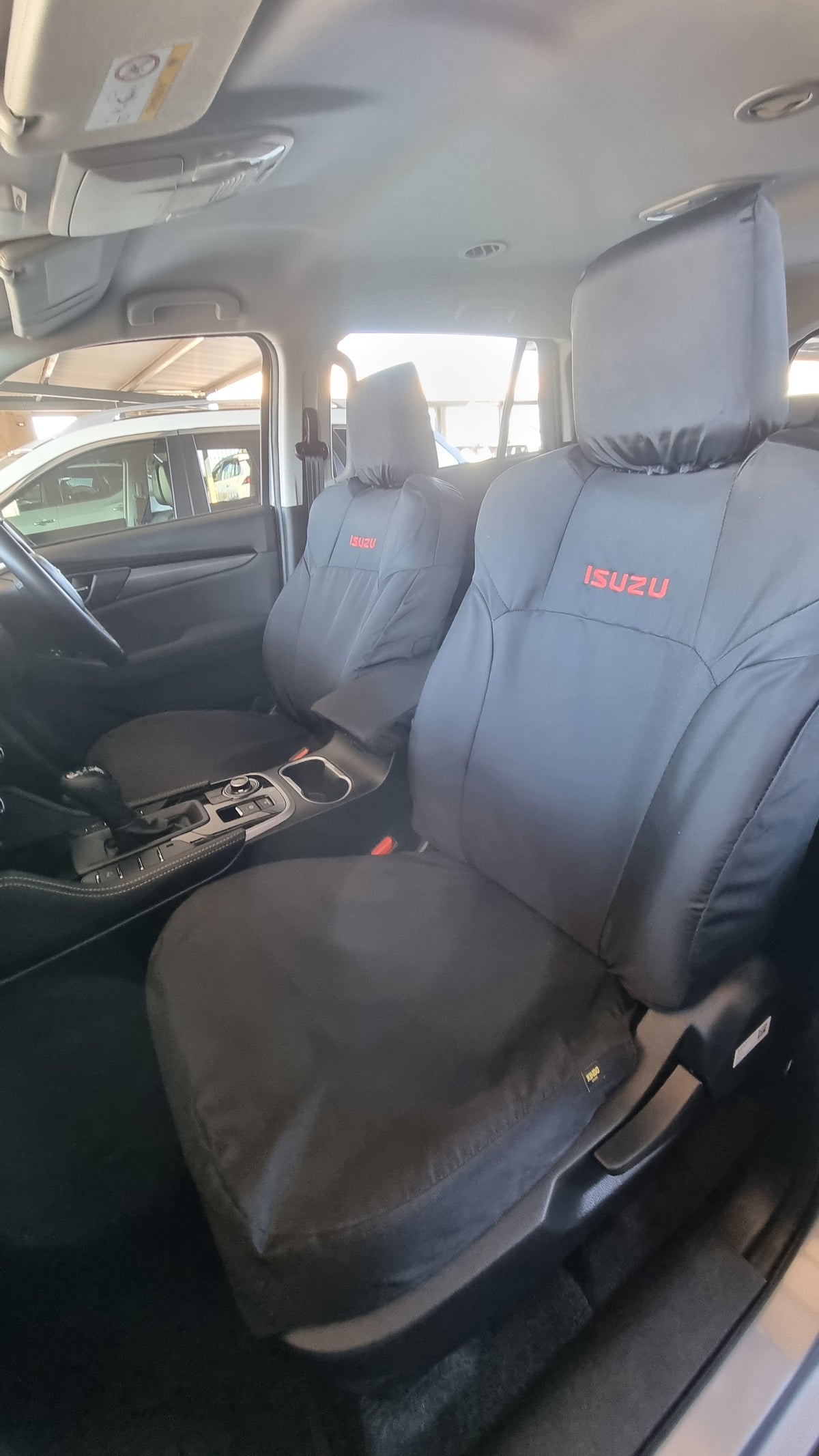 Kindo Seat Covers Isuzu DMAX Gen6 DC LE (2012-2021) - Black