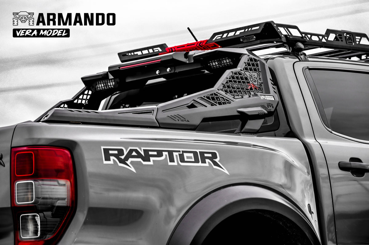 Universal Armando Vera Roll bar