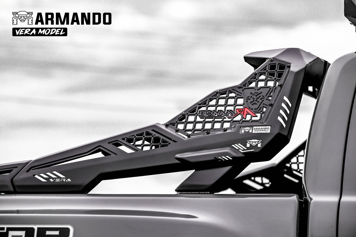 Universal Armando Vera Roll bar