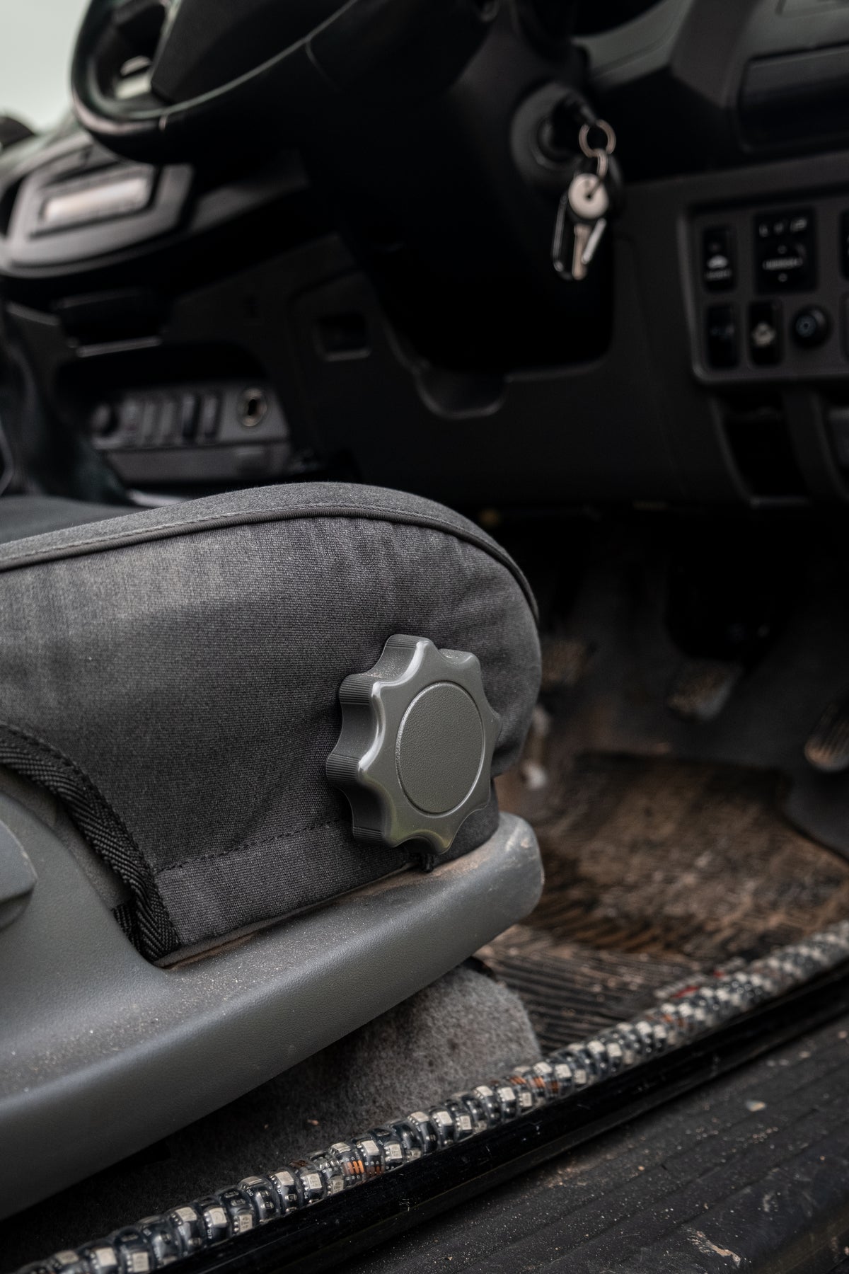 Tougher Seat Cover Toyota Hilux 2005+ Double Cab