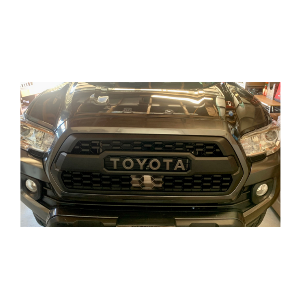 Toyota Hilux(2018+) Rocco Grill Silver Lettering Matt Black