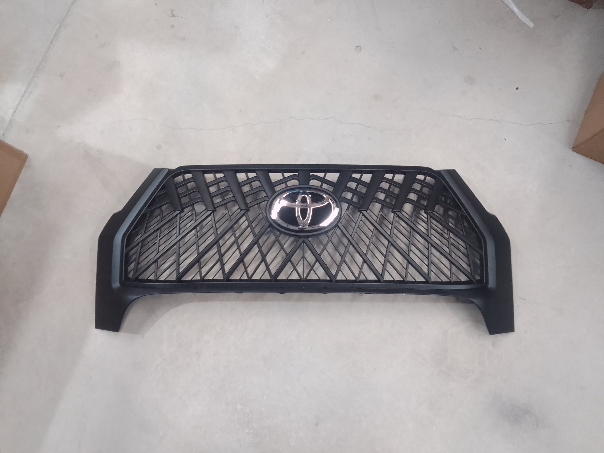 Toyota Hilux 2021 Legend spec Lexus style grill (matt black) badge not included