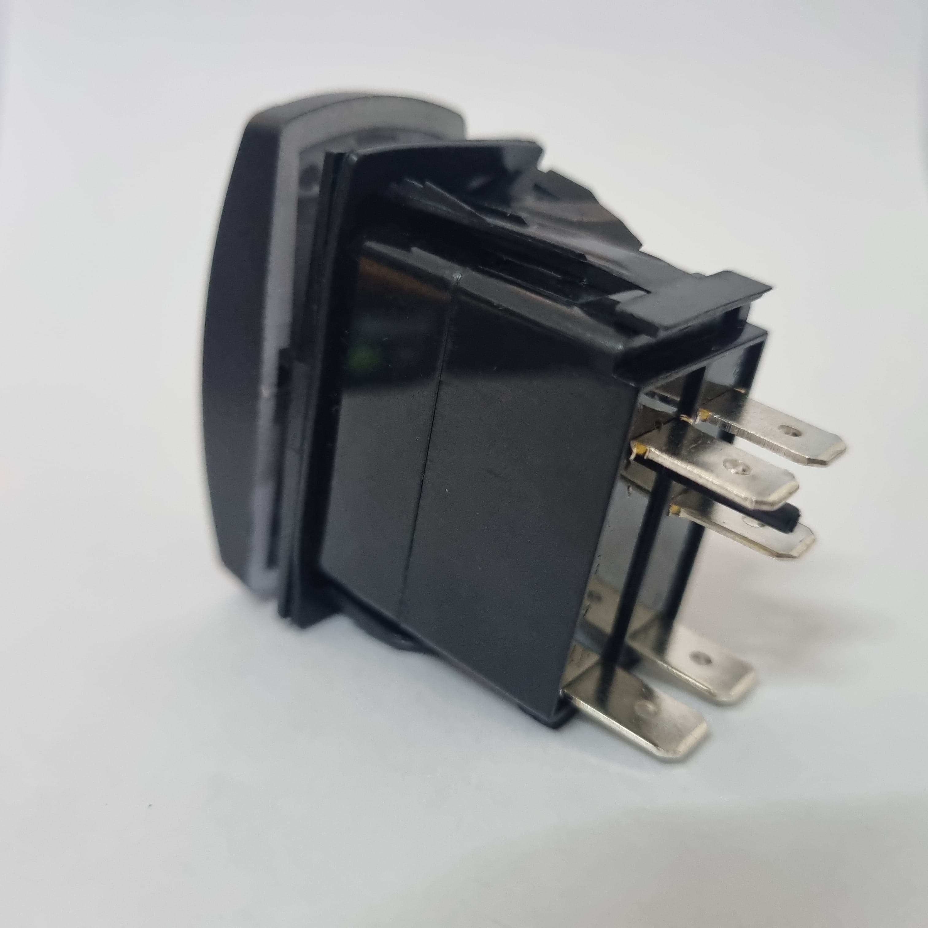5 Pin Rocker Switch Plug 5 Pin Rocker Switch Blank ON-OFF - Optional Engraving - the4x4store.co.za