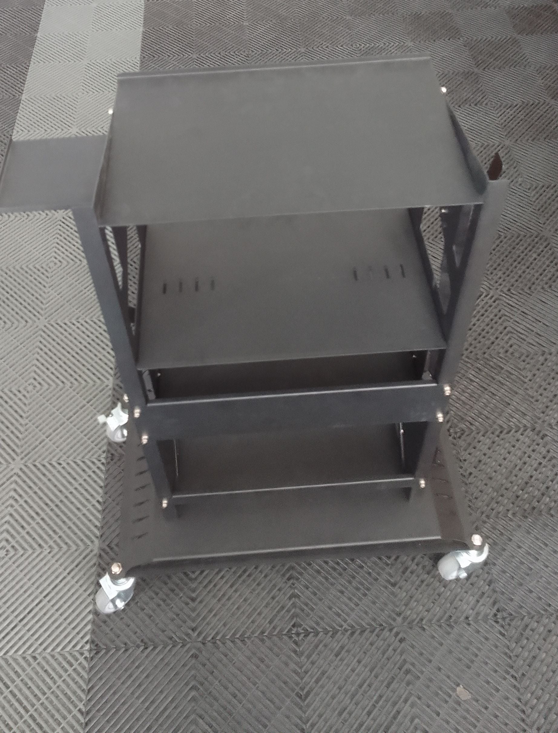 Automotive Service Tool Cart