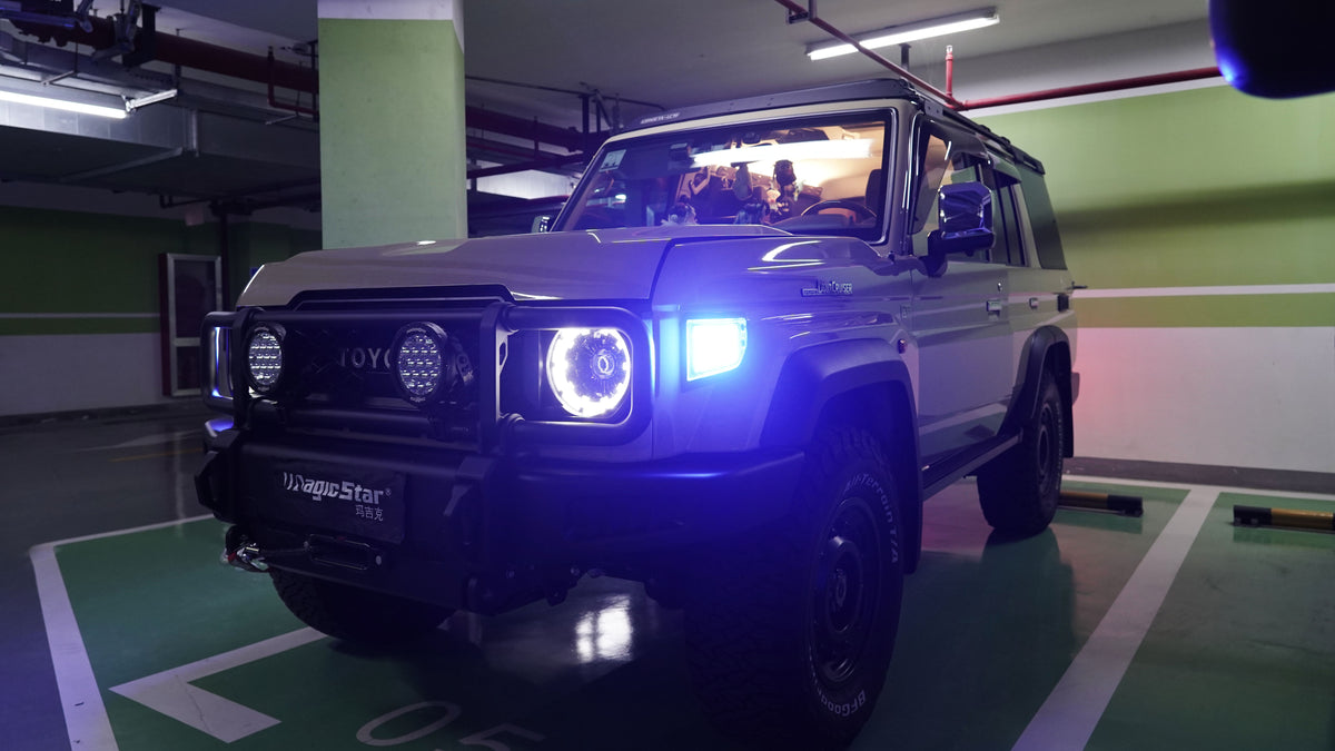 Land Cruiser 70 Series 2024+ side LED indicators