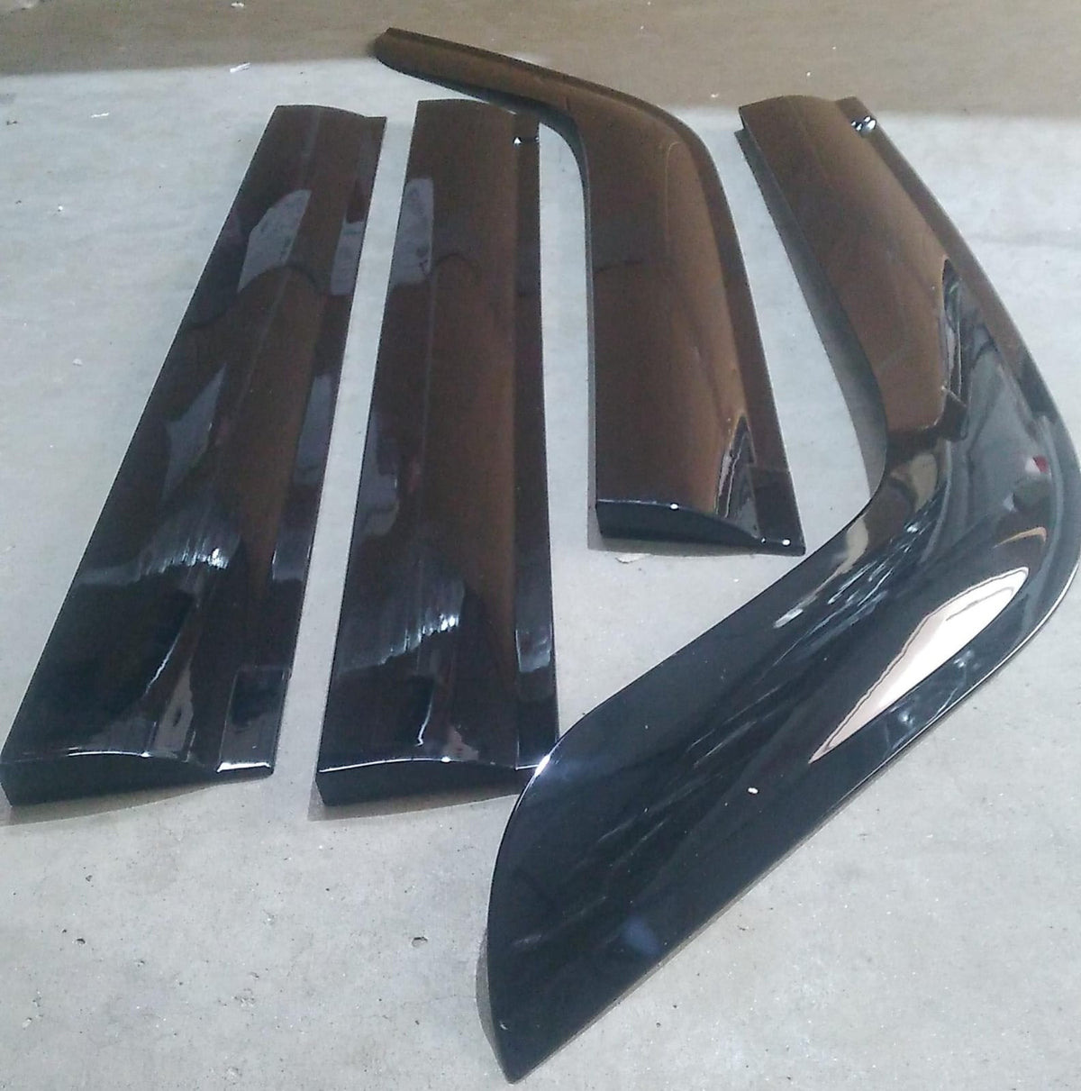 Toyota Land Cruiser Prado 250 (2025+) Weather Guards( Gloss Black)