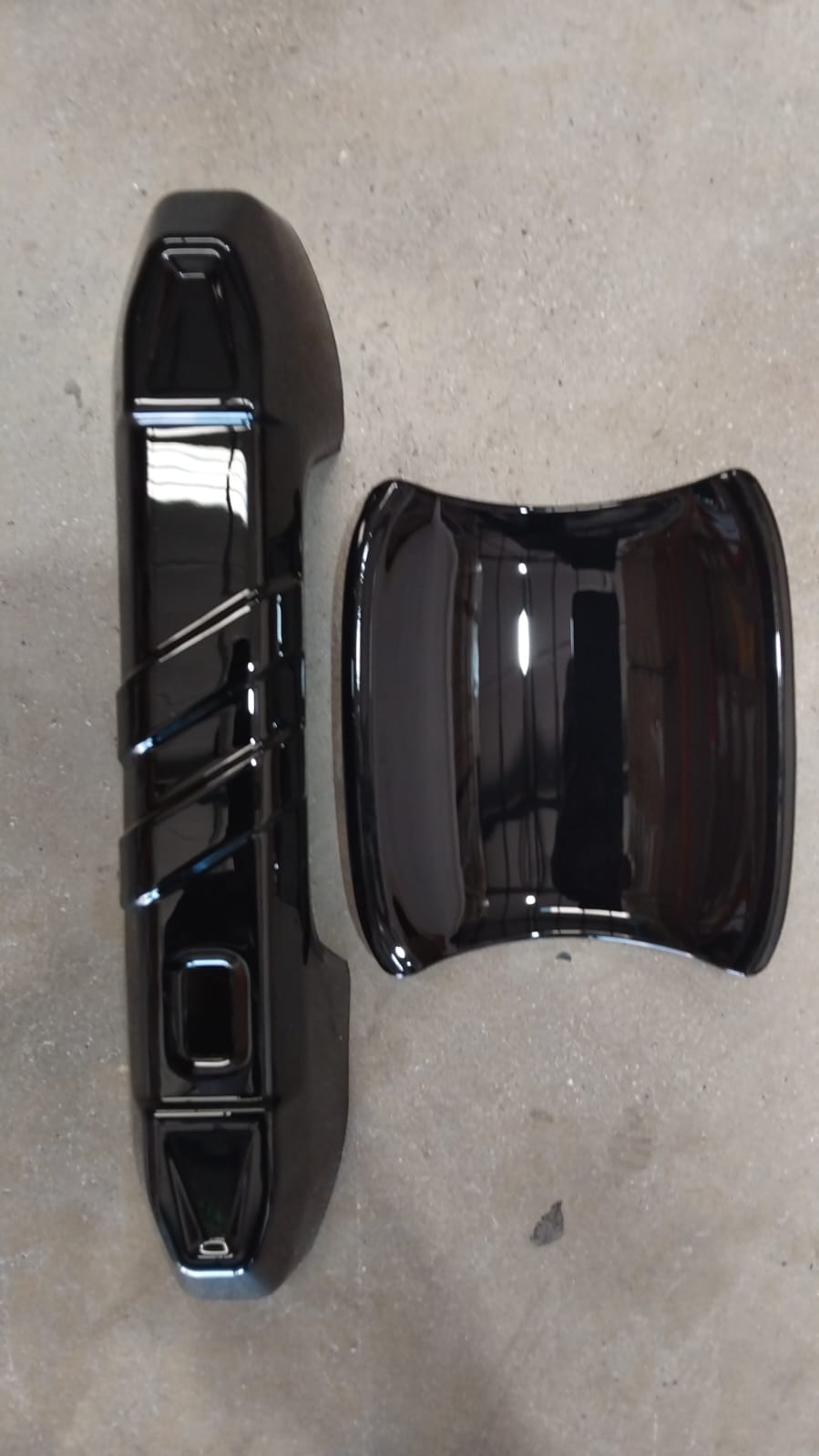 Jetour T2 Rear Door Handle Cover & inserts Gloss Black