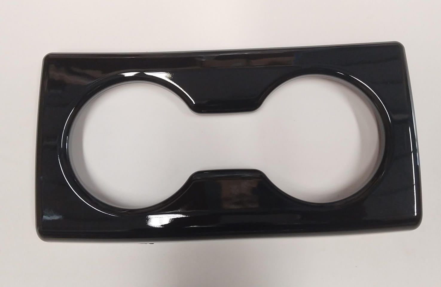 Toyota Hilux GD6 Travo 2026+ Rear Cup Holder Cover Gloss Black