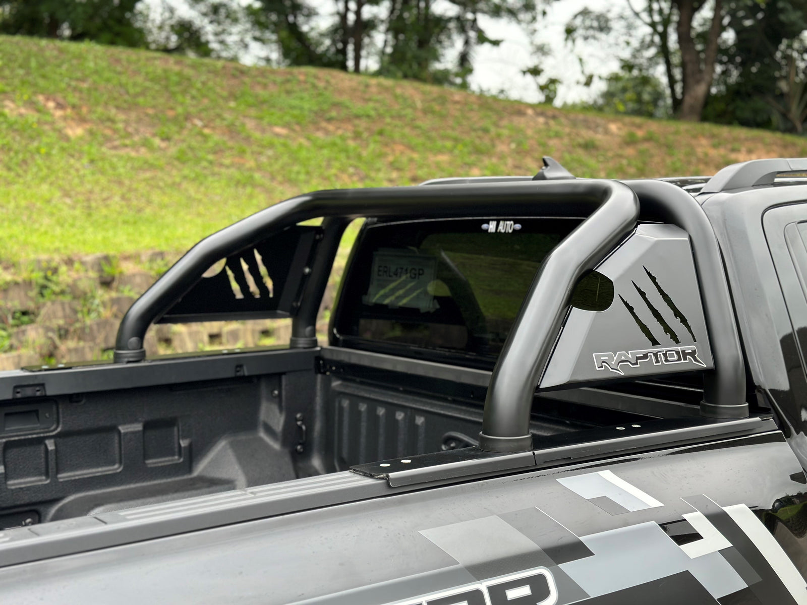 Ford Raptor Next Gen Sports Bar w Raptor Branding Black 2023+ ( Fits with Securi Lid 218 ) BS-150059