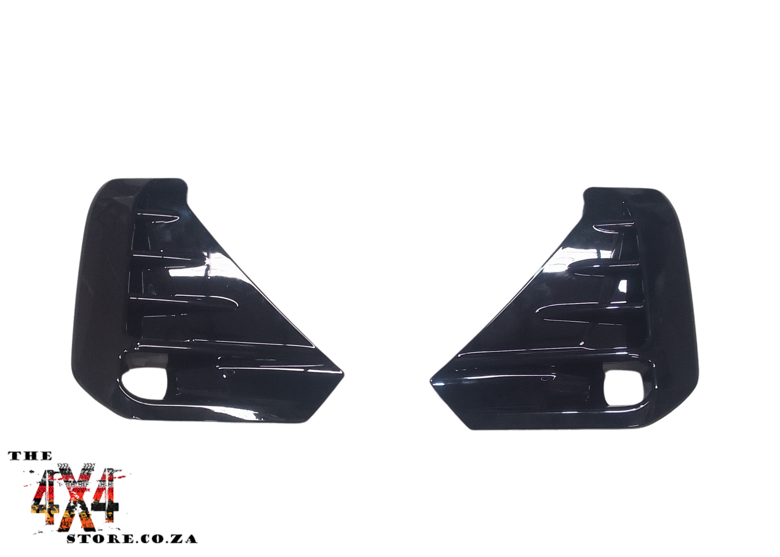 Toyota Hilux (2021 )Fog Light Covers