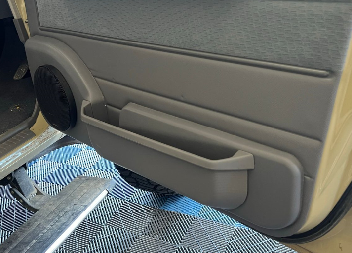 Toyota Land Cruiser 70 Series Front &amp; Rear door speaker pods