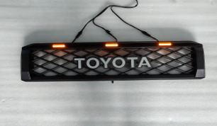 Land Cruiser 70 Series mesh grill with Top Amber LED's Gloss Black