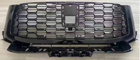 Tank 500 Grill Gloss Black