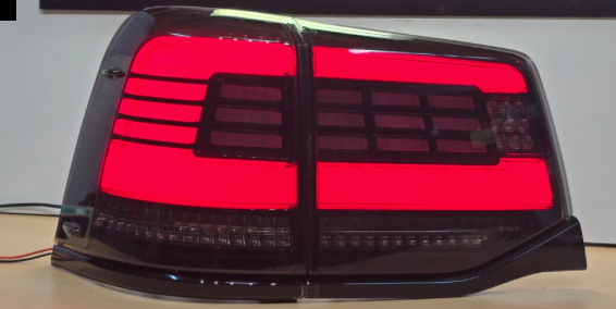 Toyota Land Cruiser 200 2016-2021 Tail lights (Smoke)