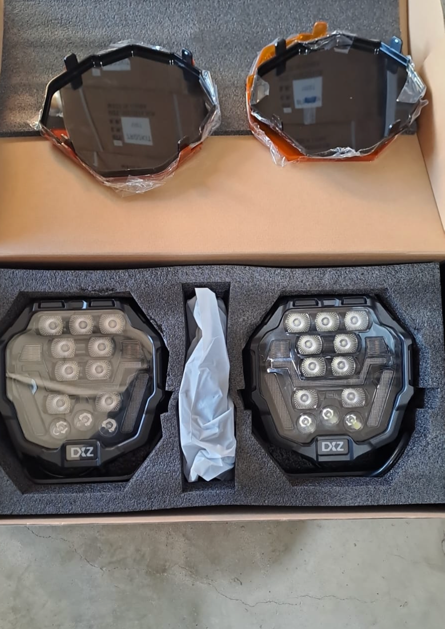 9" LED Spotlight