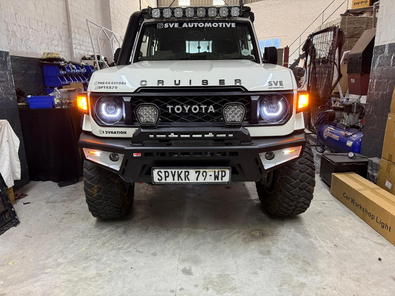 Toyota Land Cruiser 79 Series Steel Front Bumper With Lights