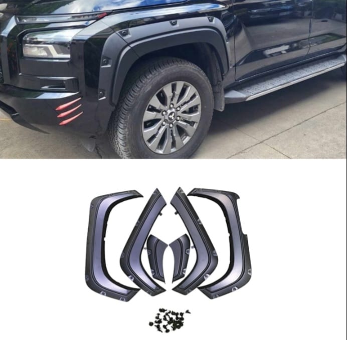 Mitsubishi Triton 2025 Fender Flares Studded