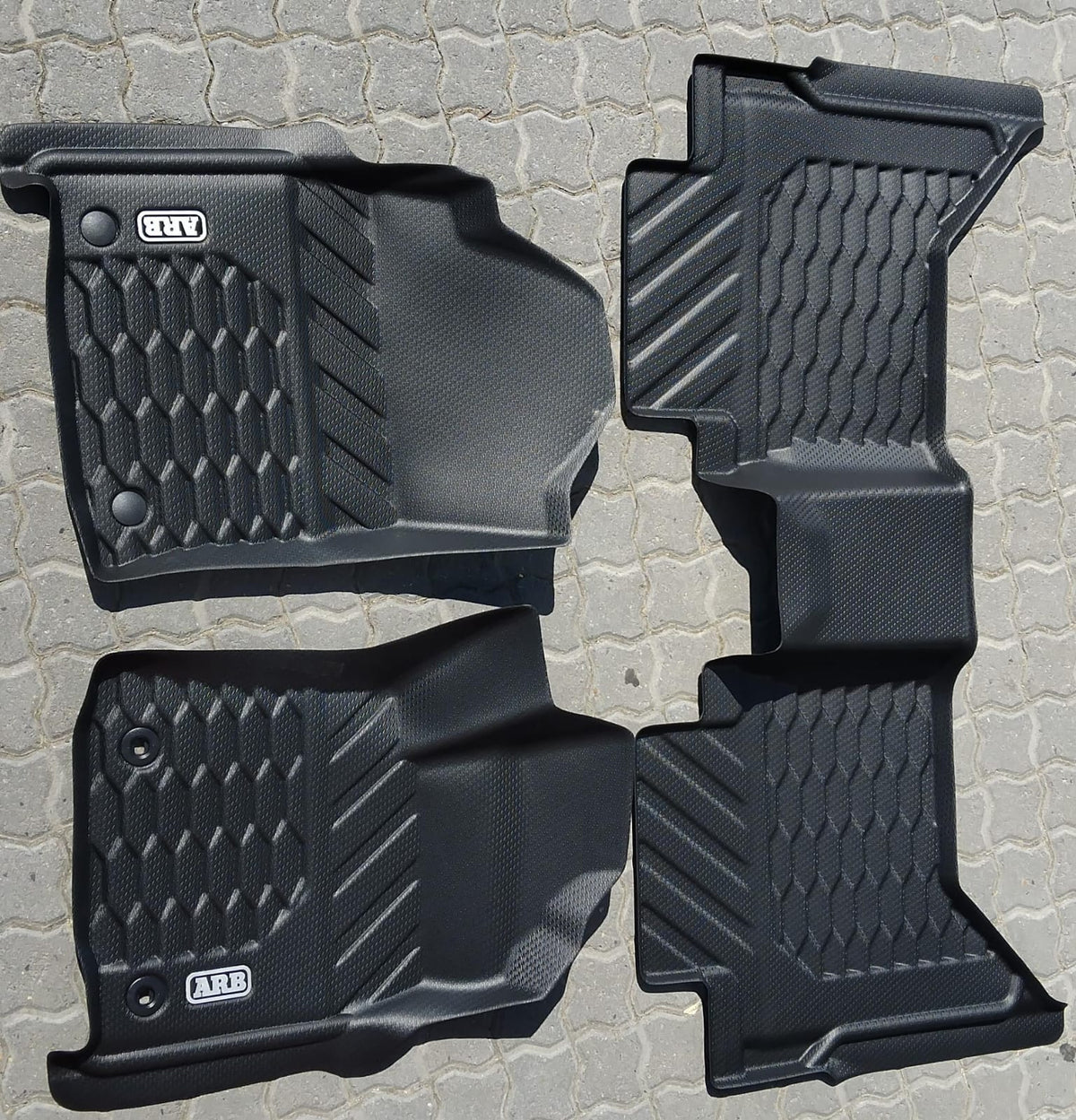 ARB TOYOTA HILUX GD6 AUTO Mats Double cab