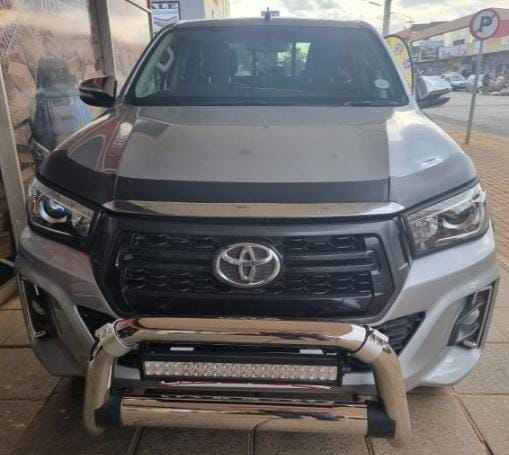 Toyota Hilux GD6 2016-2020 Stick on 3pcs Bonnet Guard