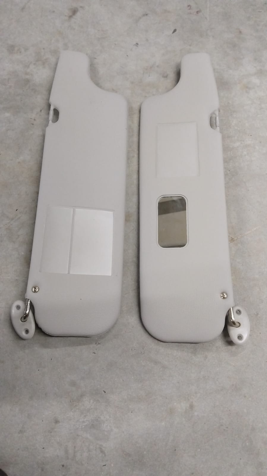 Toyota Land Cruiser 79/76 Sun Visor set