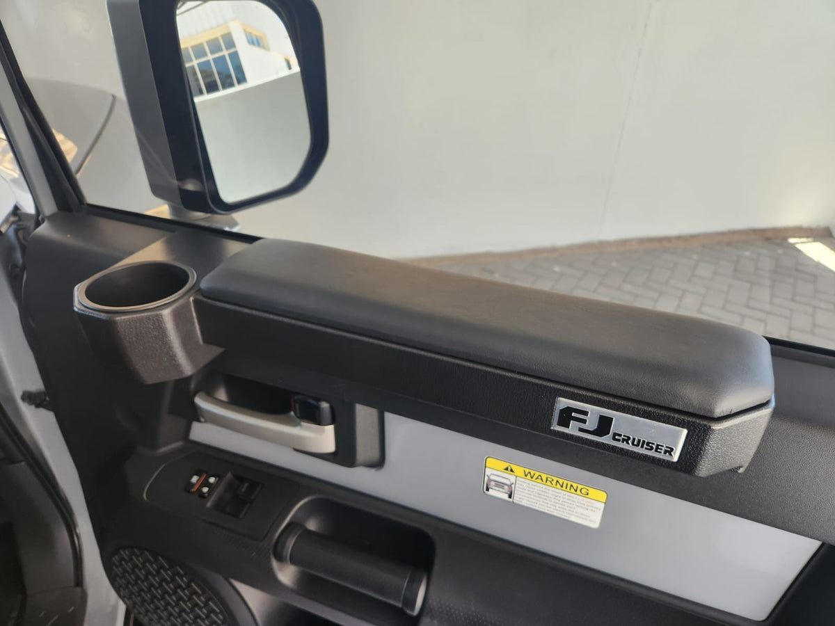 FJ Cruiser Arm Rest with cupholder (Black)