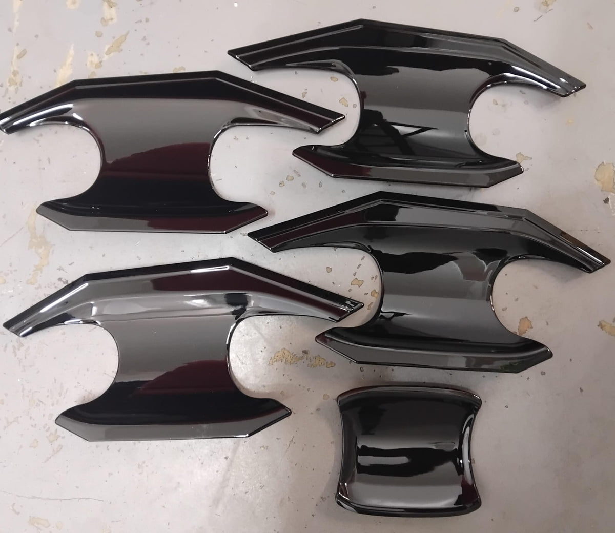 Jetour T2 2025+ Door Bowl  insert set Gloss Black