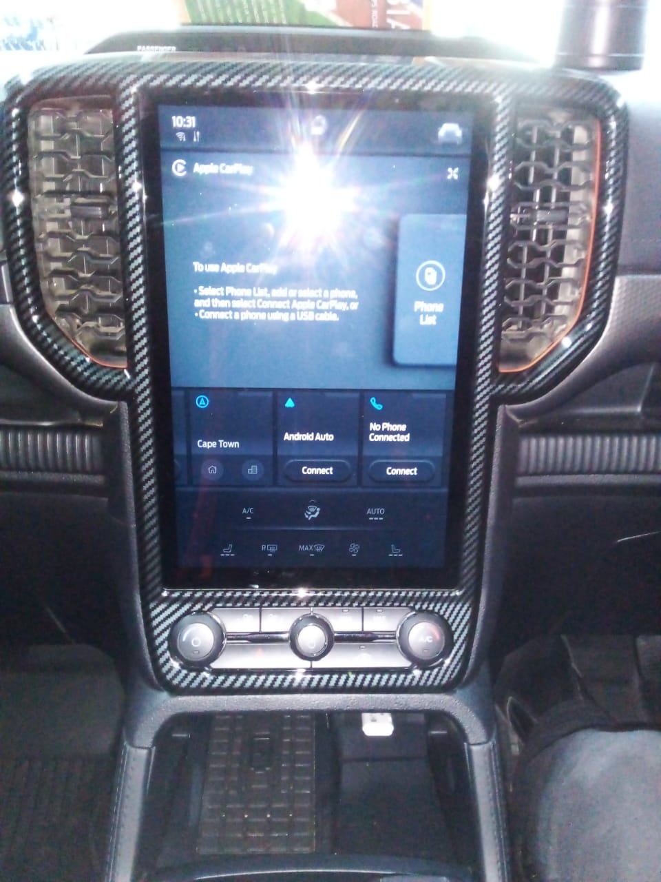 Ford Ranger Next Gen (2022-2024) Middle Front Air Vent &amp; Radio Trim 12 inch (Carbon fibre)(look a like)