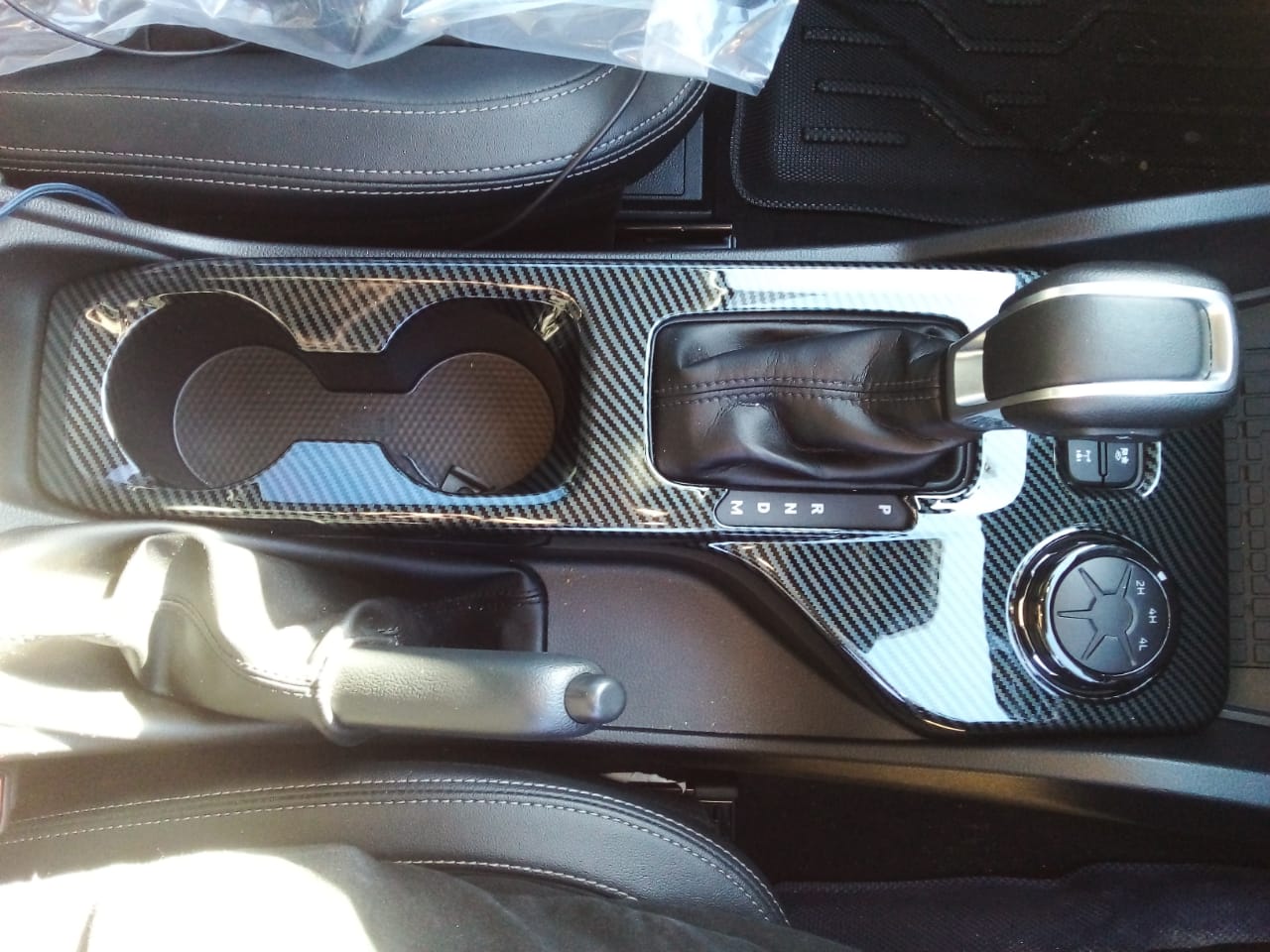 Ford Ranger Next Gen XLT  2023+  Gear Shift Panel Trim (Hand brake) Carbon fiber (look a like)