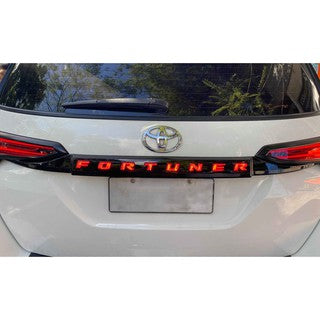 Fortuner 2016+ GD6 Trunk lid Garnish red