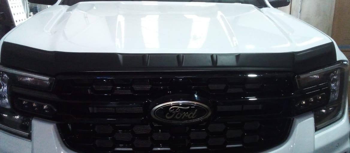 Ford Ranger Next Gen(2022-2024) Bonnet Guard Matt Black (Stick-on)