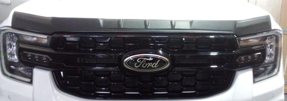 Ford Ranger Next Gen(2022-2024) Bonnet Guard Matt Black (Stick-on)