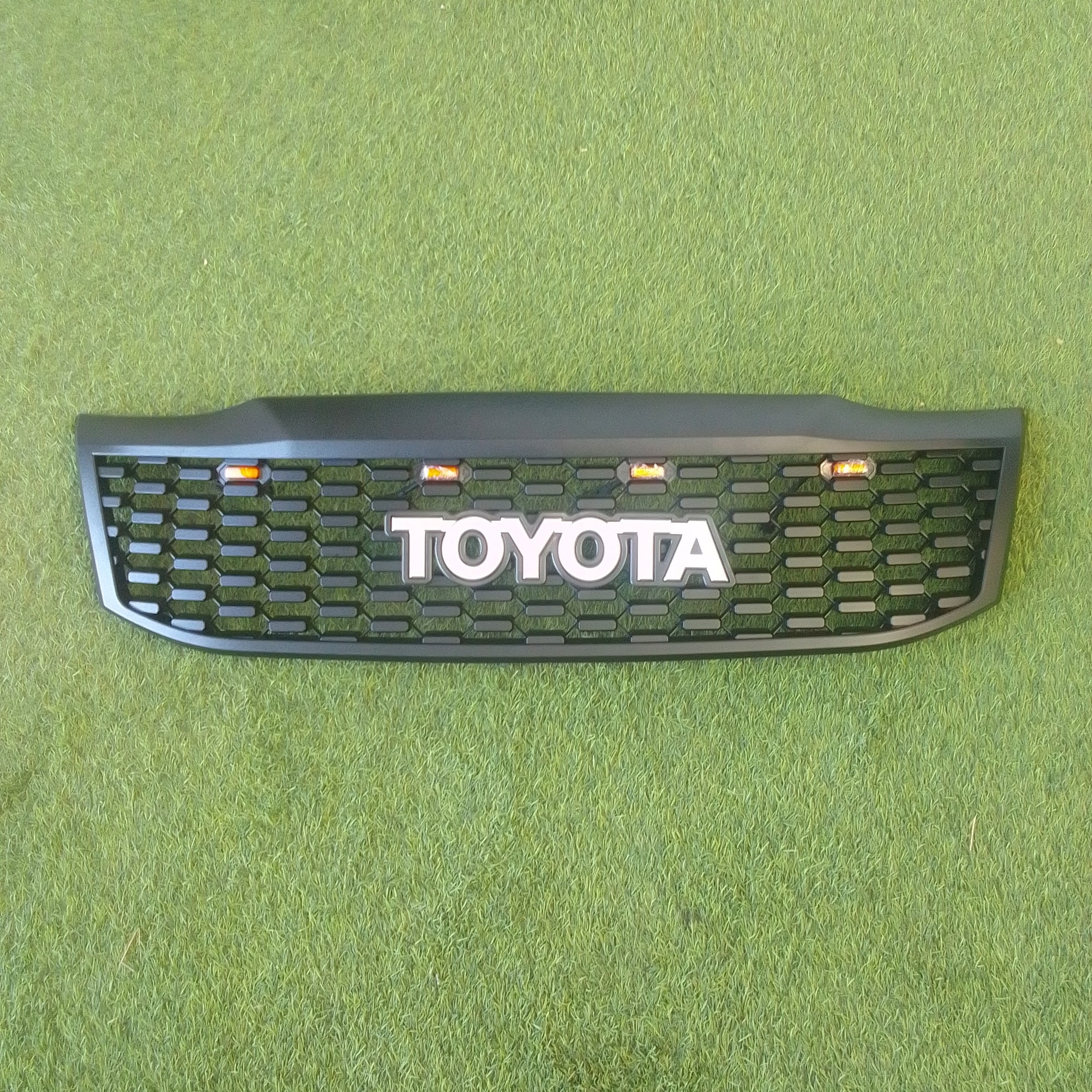 Toyota Hilux Vigo champ 2012-2015 grill with led