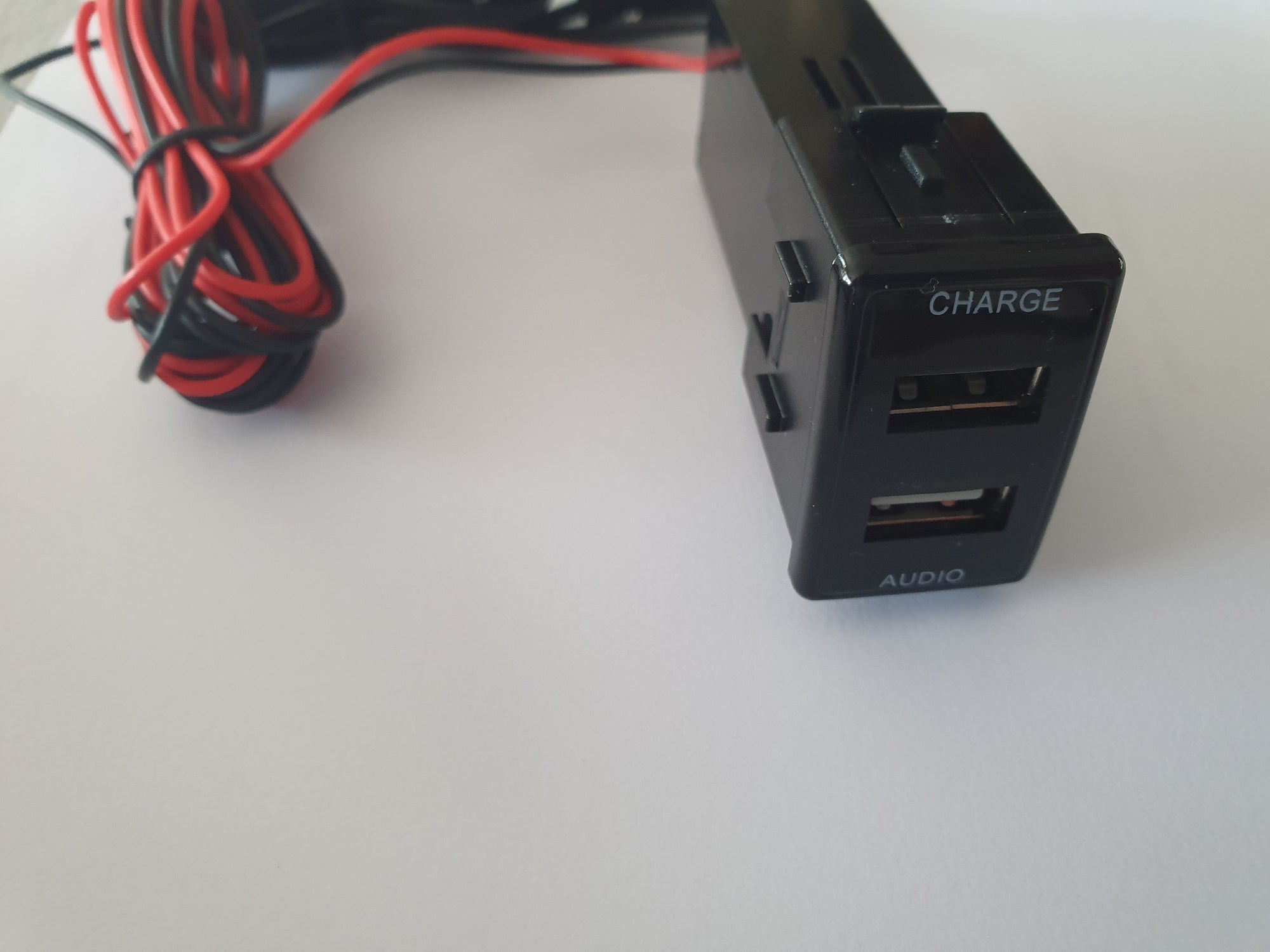 Isuzu car charge 3.1A double USB(Charging) with Audio(USB music extension) - the4x4store.co.za