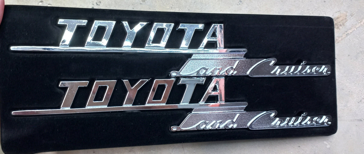 Toyota Land Cruiser Badge