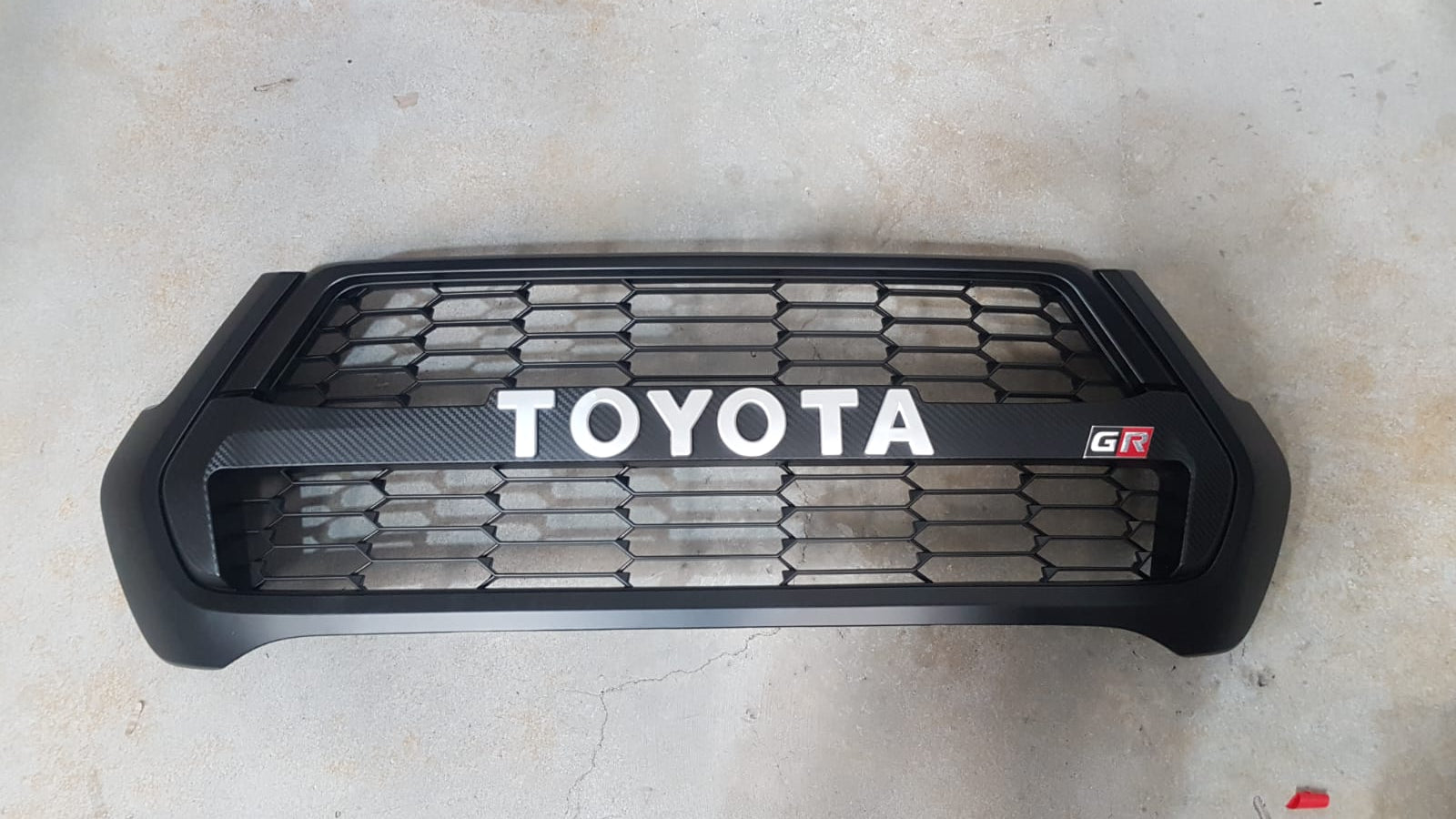 Toyota Revo GR Grill 2021