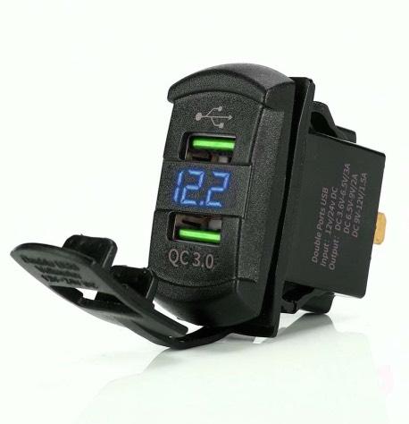 Dual Usb Car Charger With Voltmeter Qc3 - Blue Led