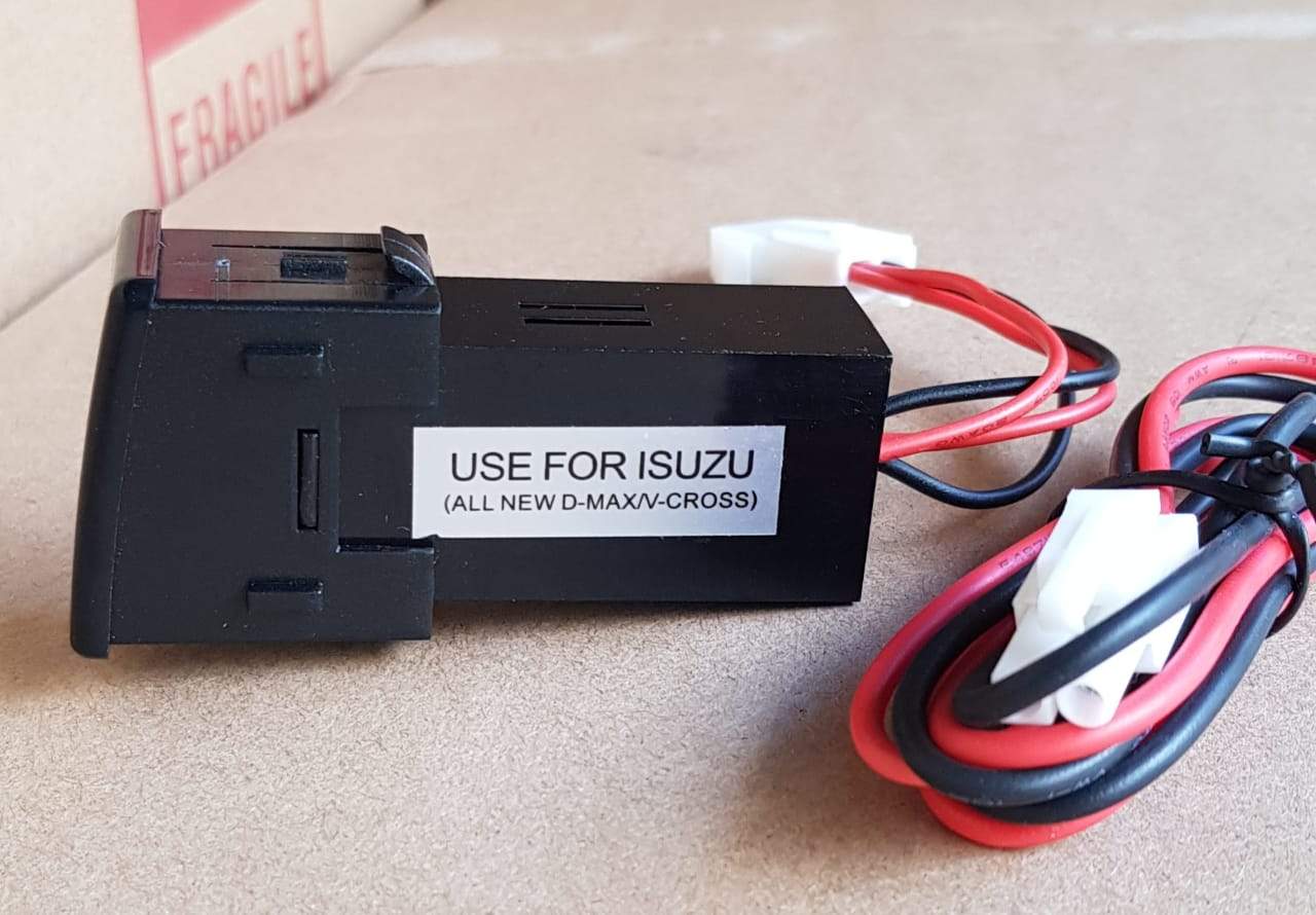 Isuzu Dual USB Charger - the4x4store.co.za